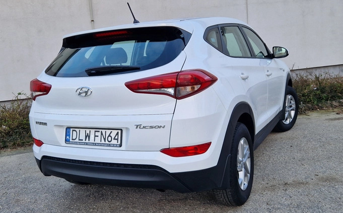 Hyundai Tucson cena 76500 przebieg: 50500, rok produkcji 2017 z Złotoryja małe 92